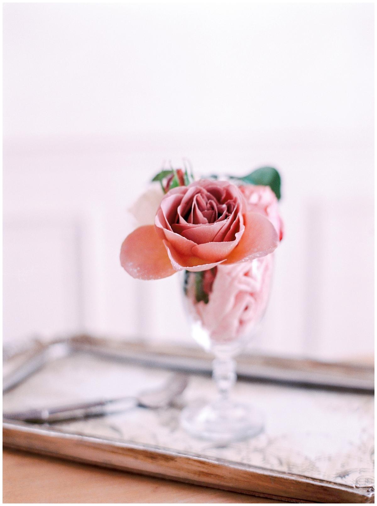 Paris_Photographer_elopement_Wedding_France_Le_secret_d_audrey_1 (9)