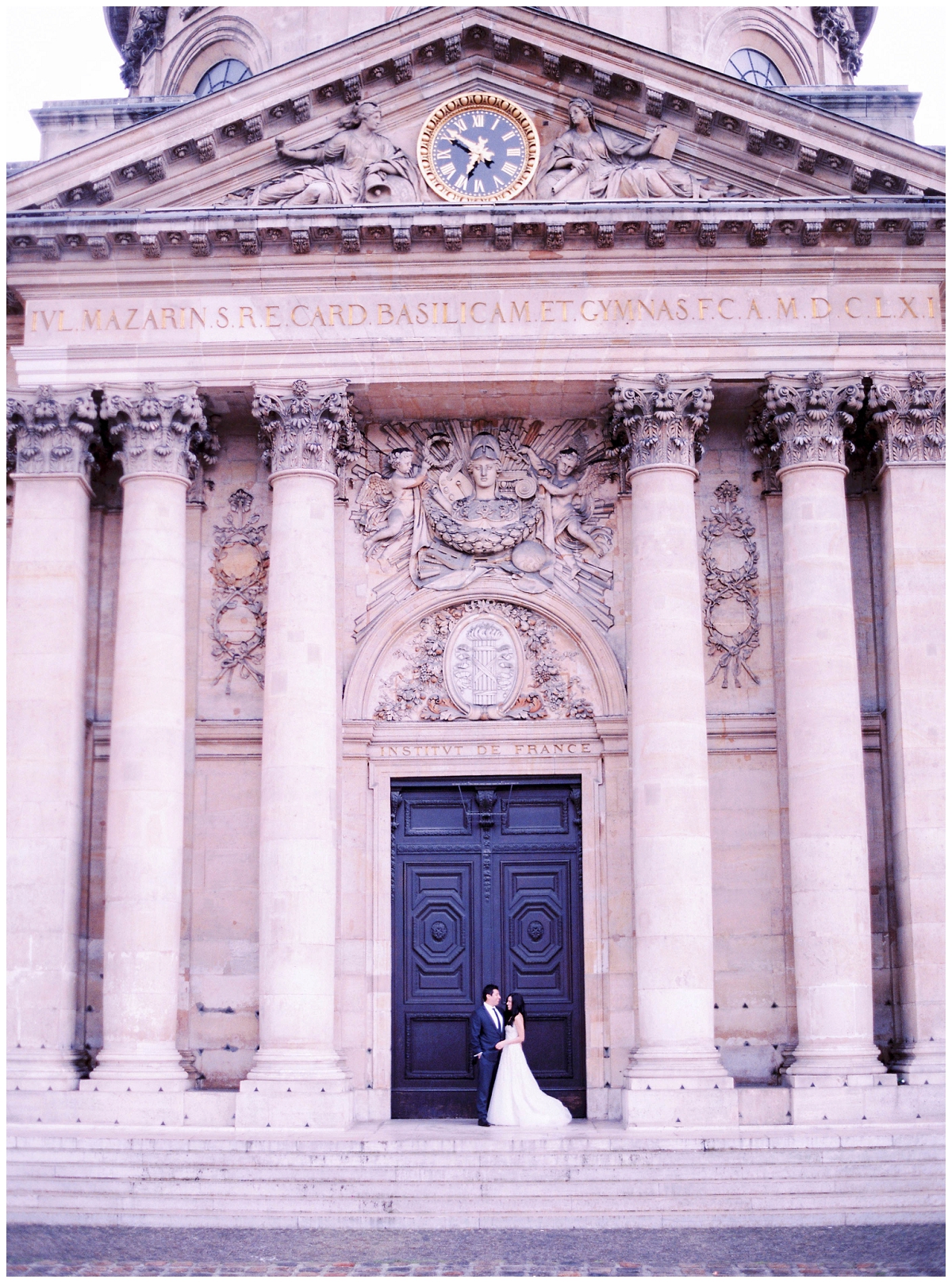Paris-Photographer-wedding-engagement-le-secret-d-audrey (30)
