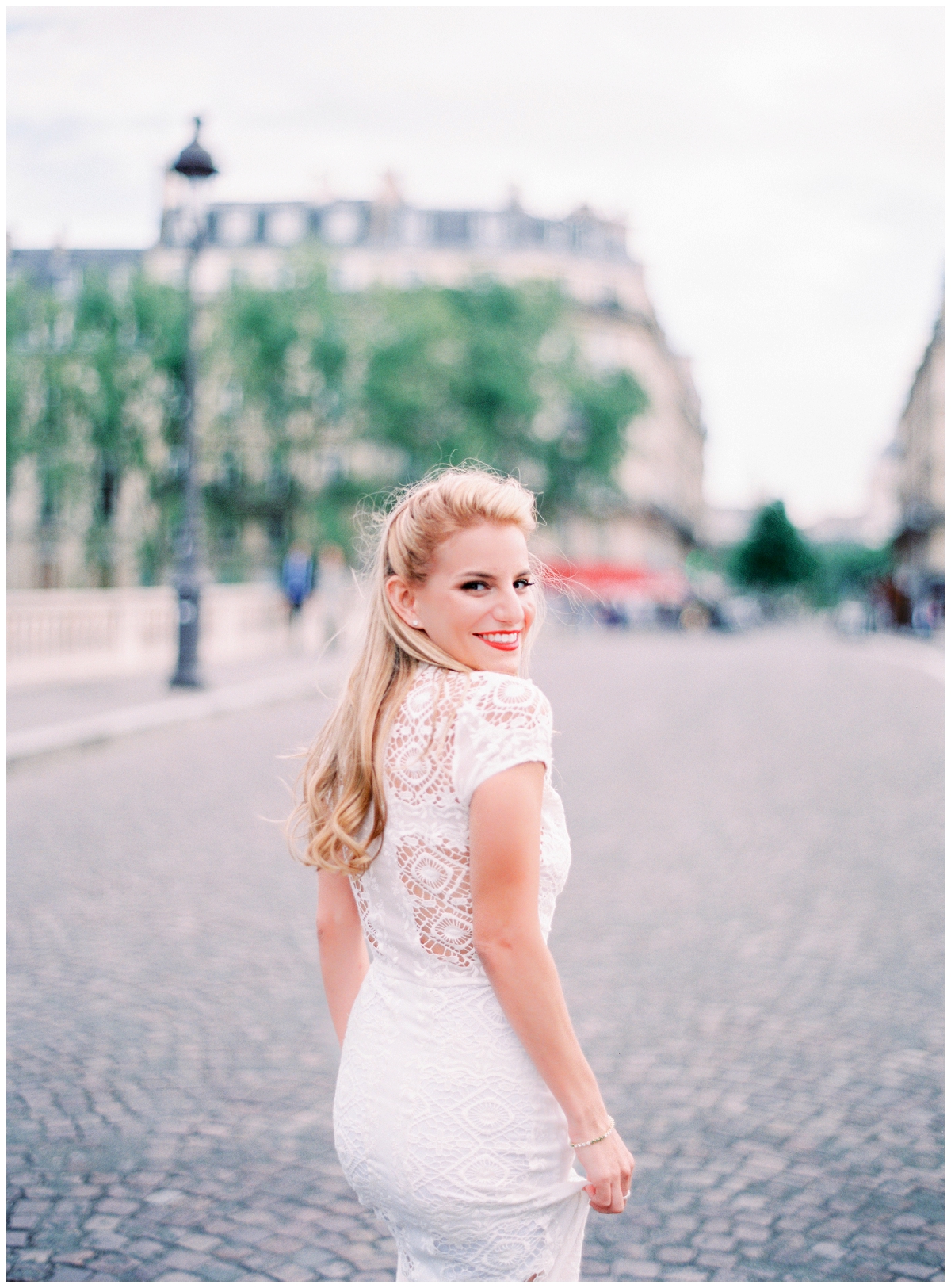 le-secret-d-audrey-photographer-in-paris-wedding-engagement-elopement_1875