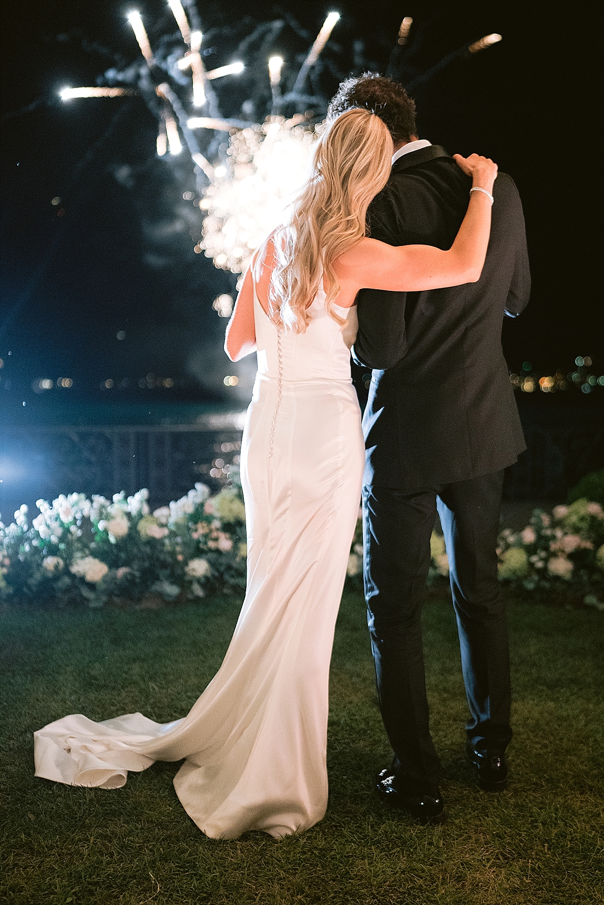 Villa Balbiano Lake como
Luxury wedding 
Photographer lake como 
Firework 
Bride and groom 